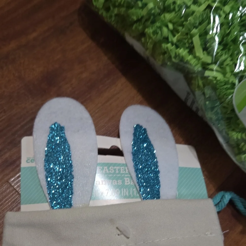 EASTER Celebrate It Pastel Egg Party Set  Bunny Treat Bag Green Shredded Filler
